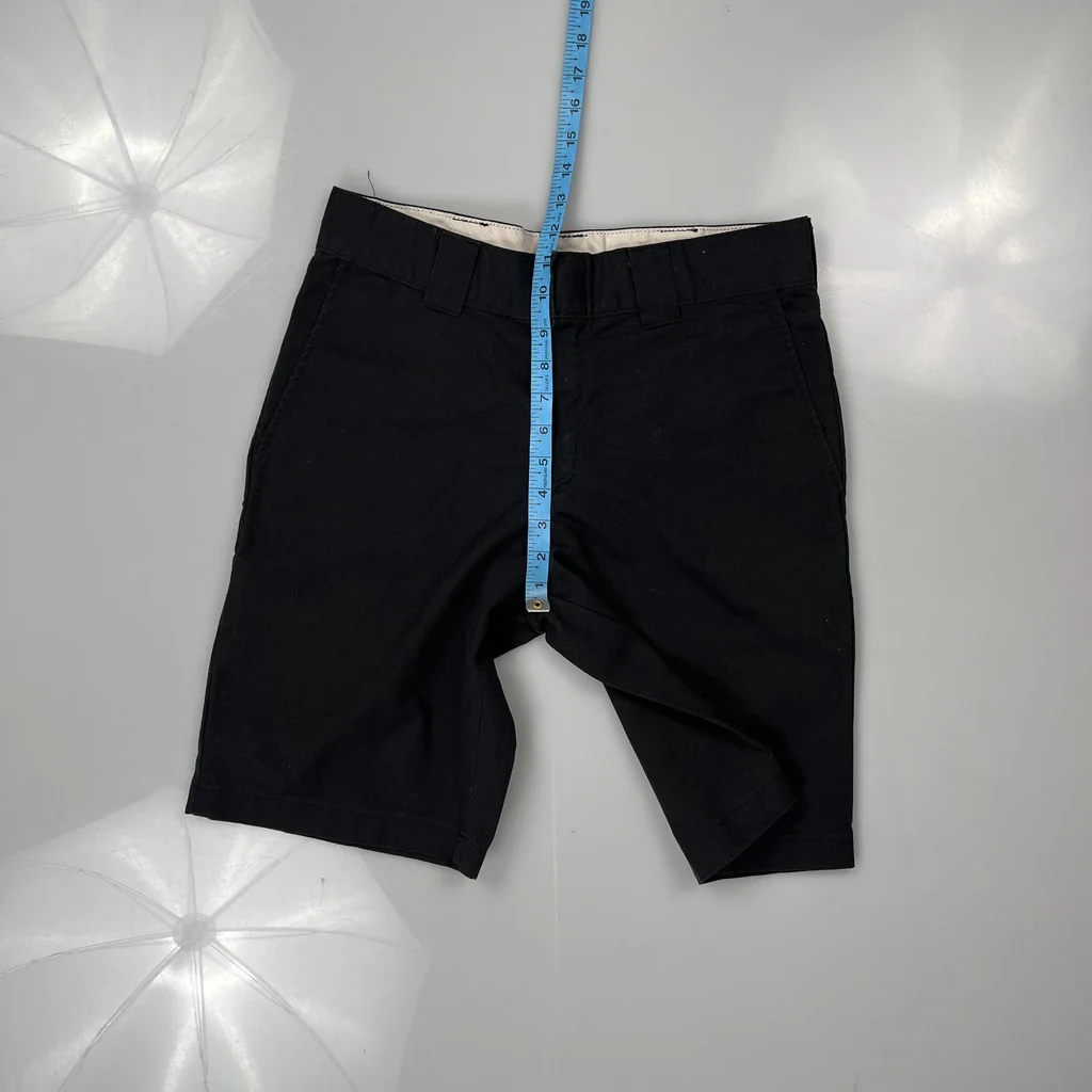 Dickies Shorts - 30W 11L Black Polyester Blend - Image 4