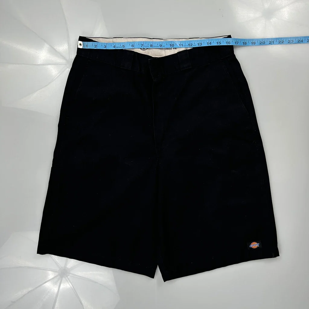Dickies Baggy Shorts - 32W 10L Black Polyester Blend - Image 3