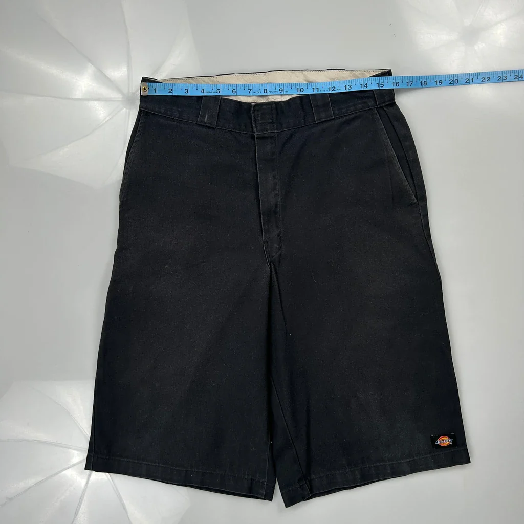 Dickies Baggy Shorts - 32W 12L Black Cotton - Image 3