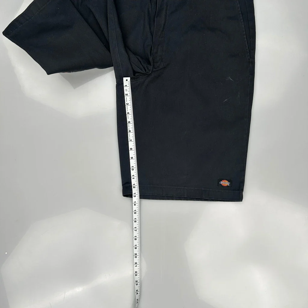 Dickies Baggy Shorts - 34W 11L Black Cotton - Image 5