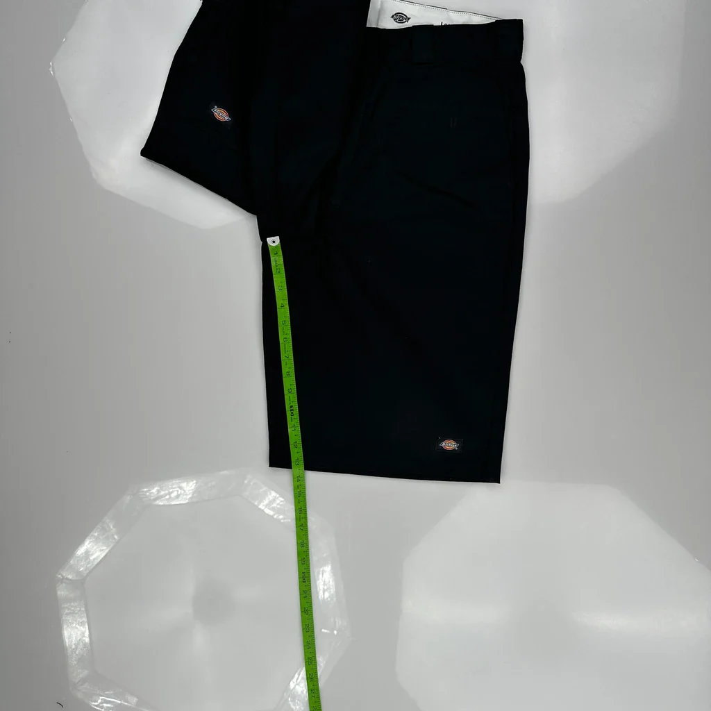 Dickies Shorts - 34W 12L Black Cotton Blend - Image 5