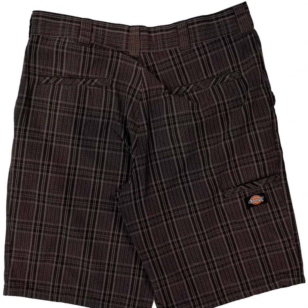 Dickies Checked Shorts - 30W 11L Brown Cotton - Image 7