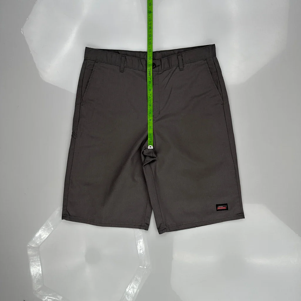 Dickies Baggy Shorts - 34W 11L Grey Polyester Blend - Image 4