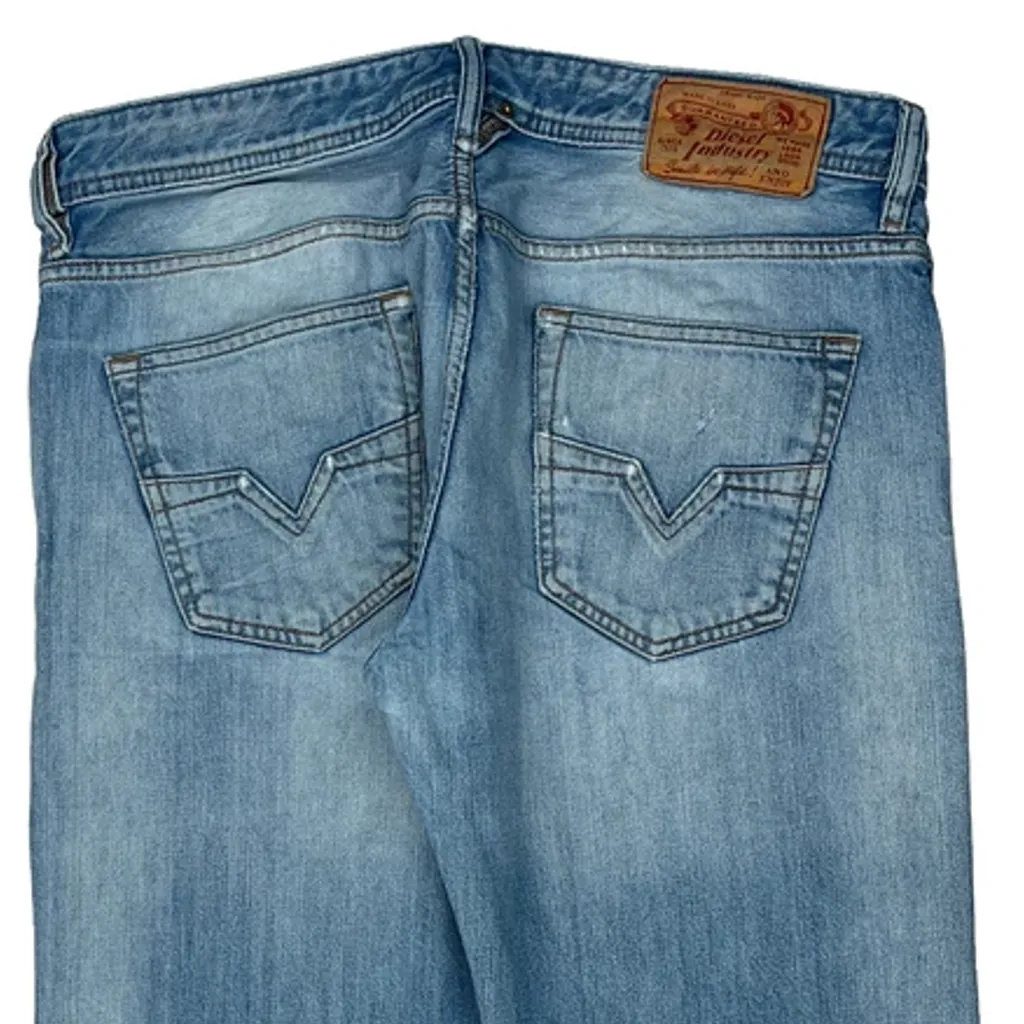 Diesel Jeans - 34W 31L Light Wash Denim - Image 6