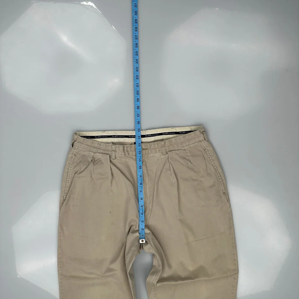 Dockers Trousers - 35W 29L Beige Cotton - Image 4