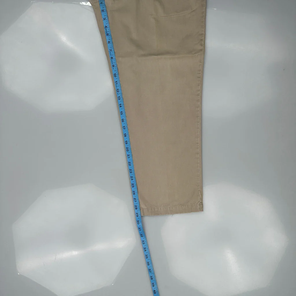 Dockers Trousers - 35W 29L Beige Cotton - Image 6