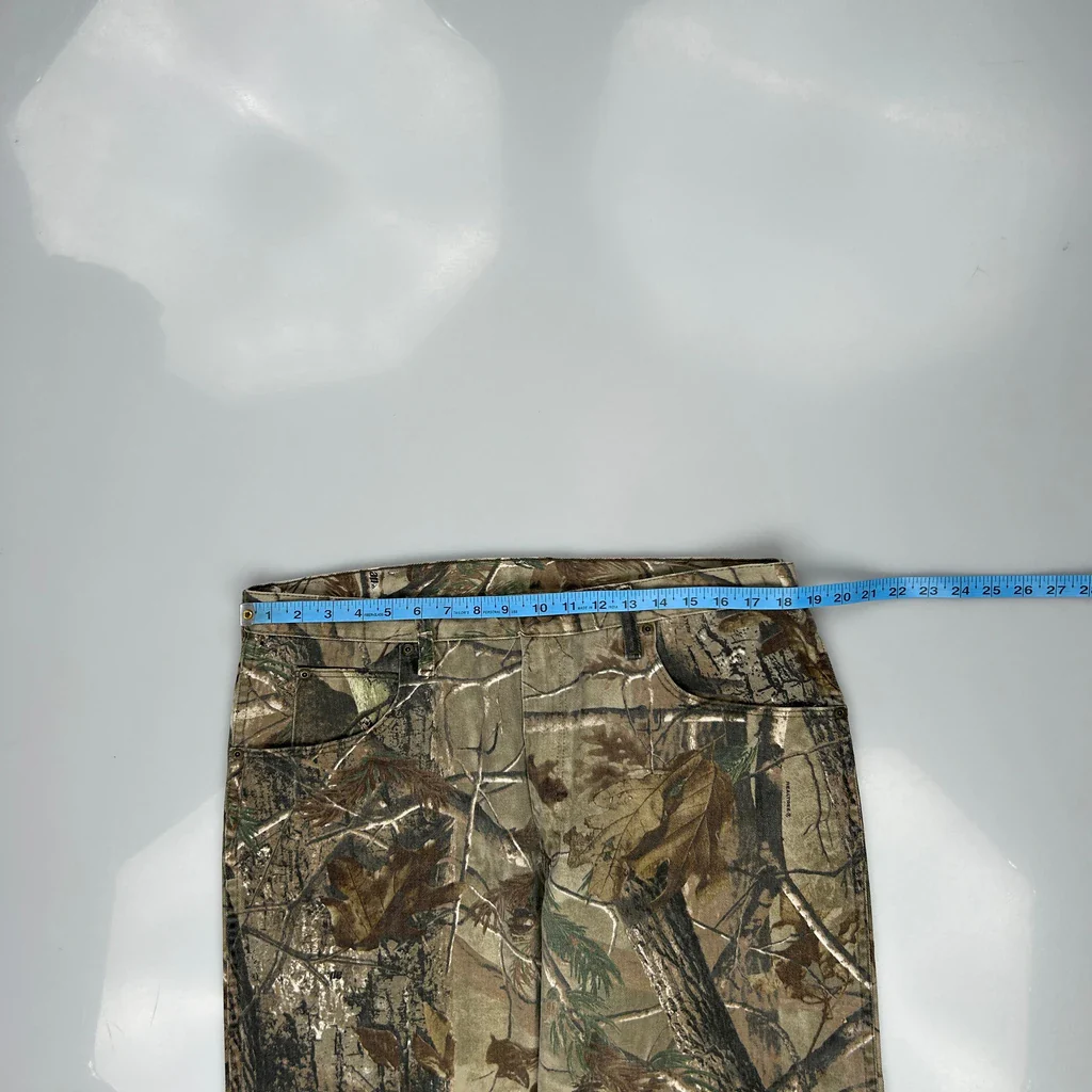Double Knee Wrangler Camo Cargo Trousers - 36W 28L Green Cotton - Image 3