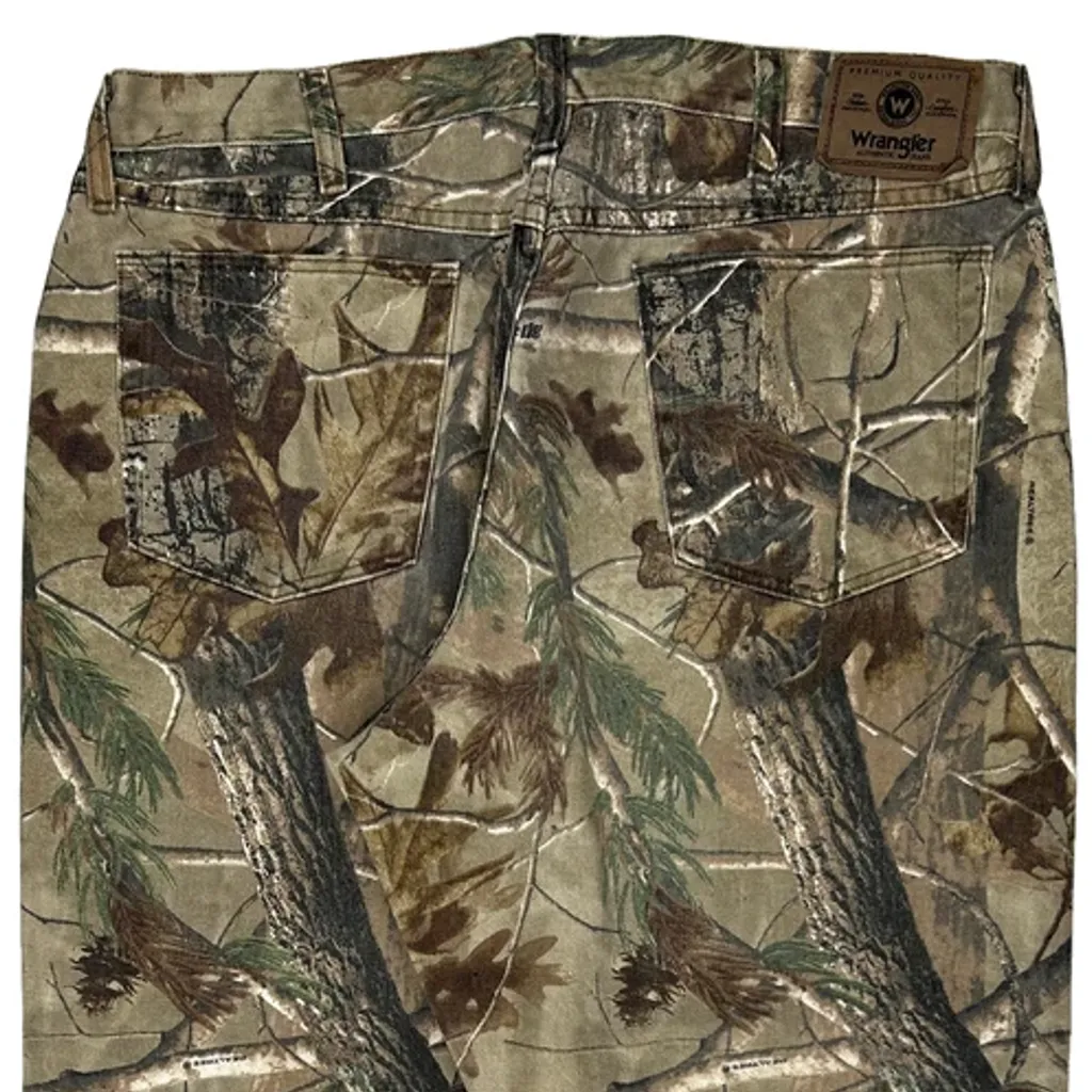 Double Knee Wrangler Camo Cargo Trousers - 36W 28L Green Cotton - Image 7