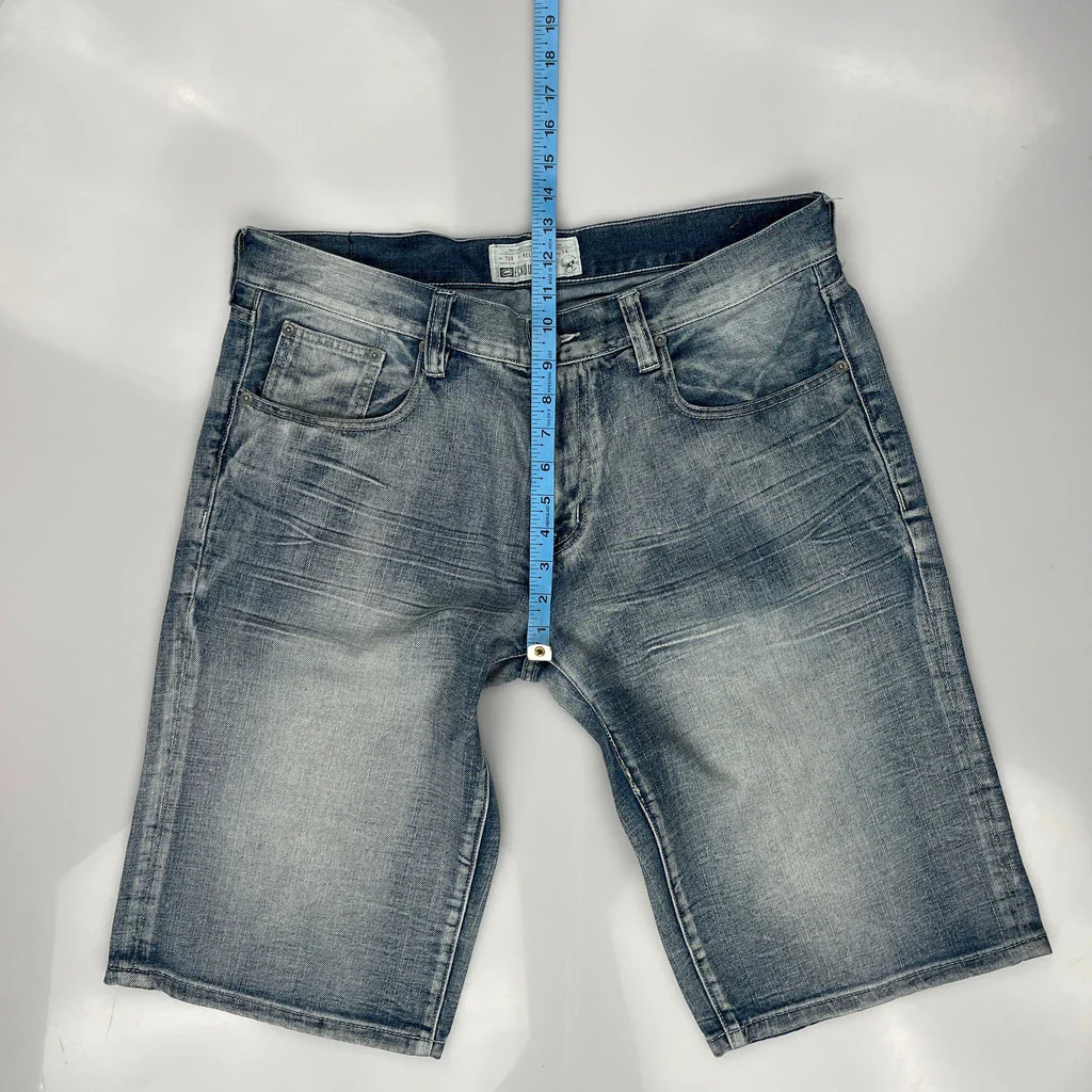 Ecko Unltd Denim Shorts - 36W 12L Light Wash Denim - Image 4