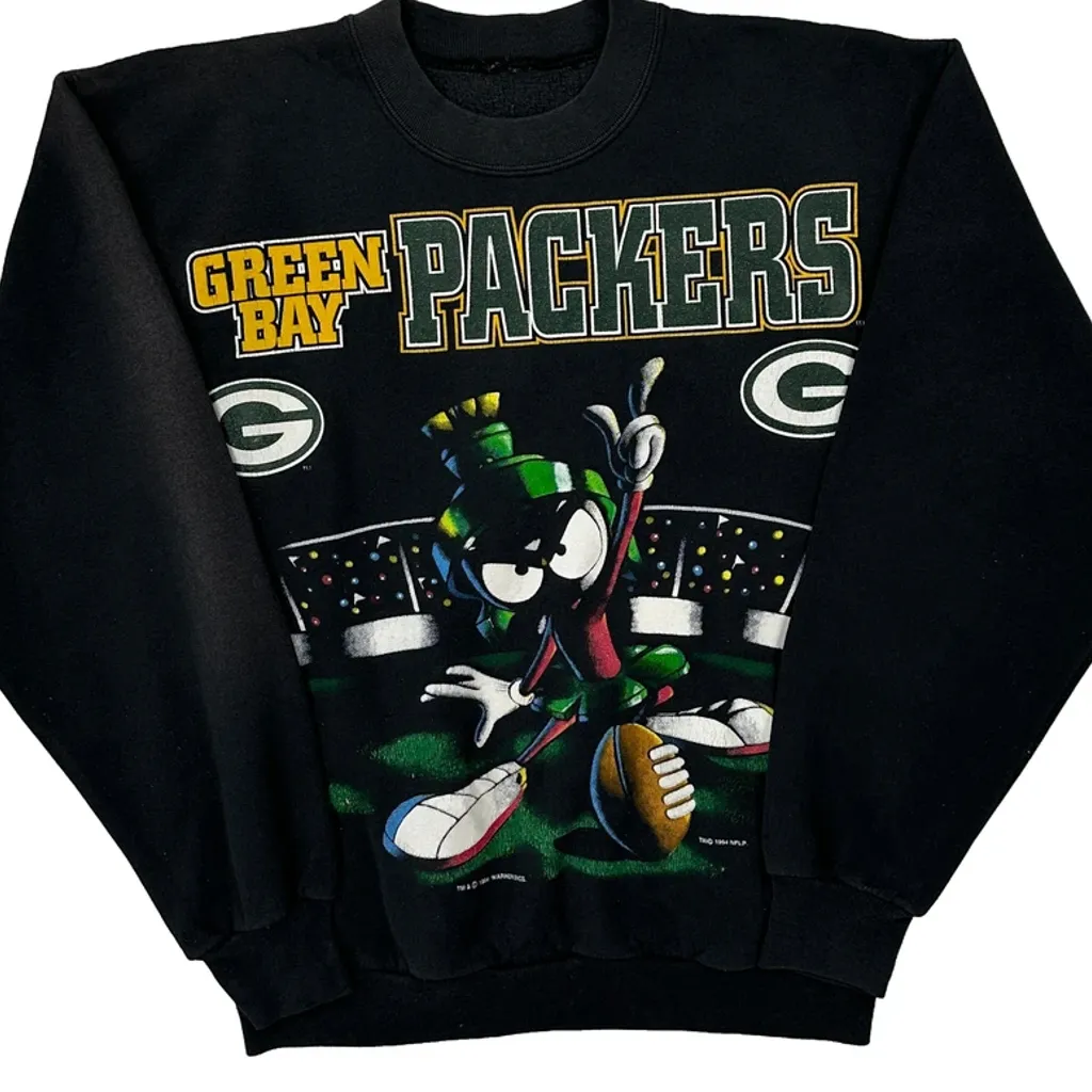 Green Bay Packers Looney Tunes Nfl Sweatshirt - Medium Black Cotton - Image 4