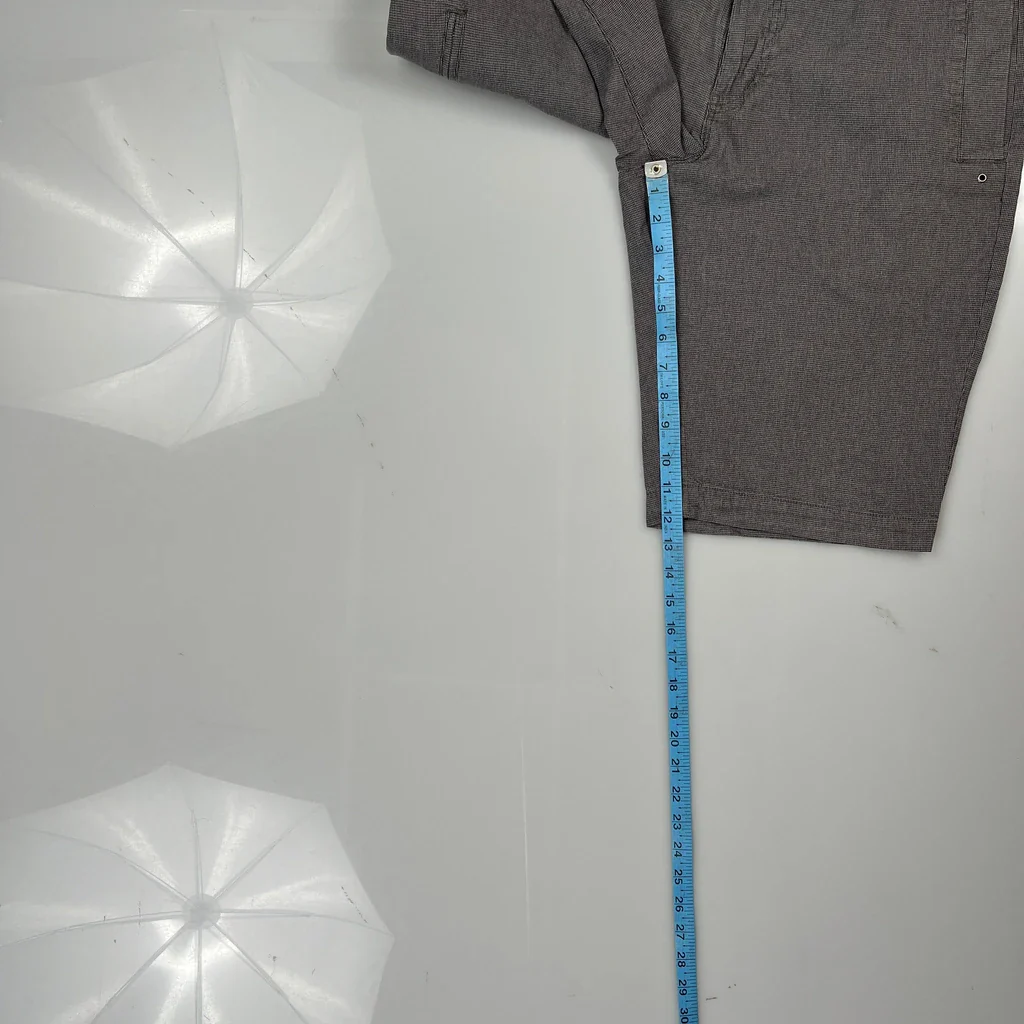 Guess Chino Shorts - 34W 10L Grey Cotton Blend - Image 5