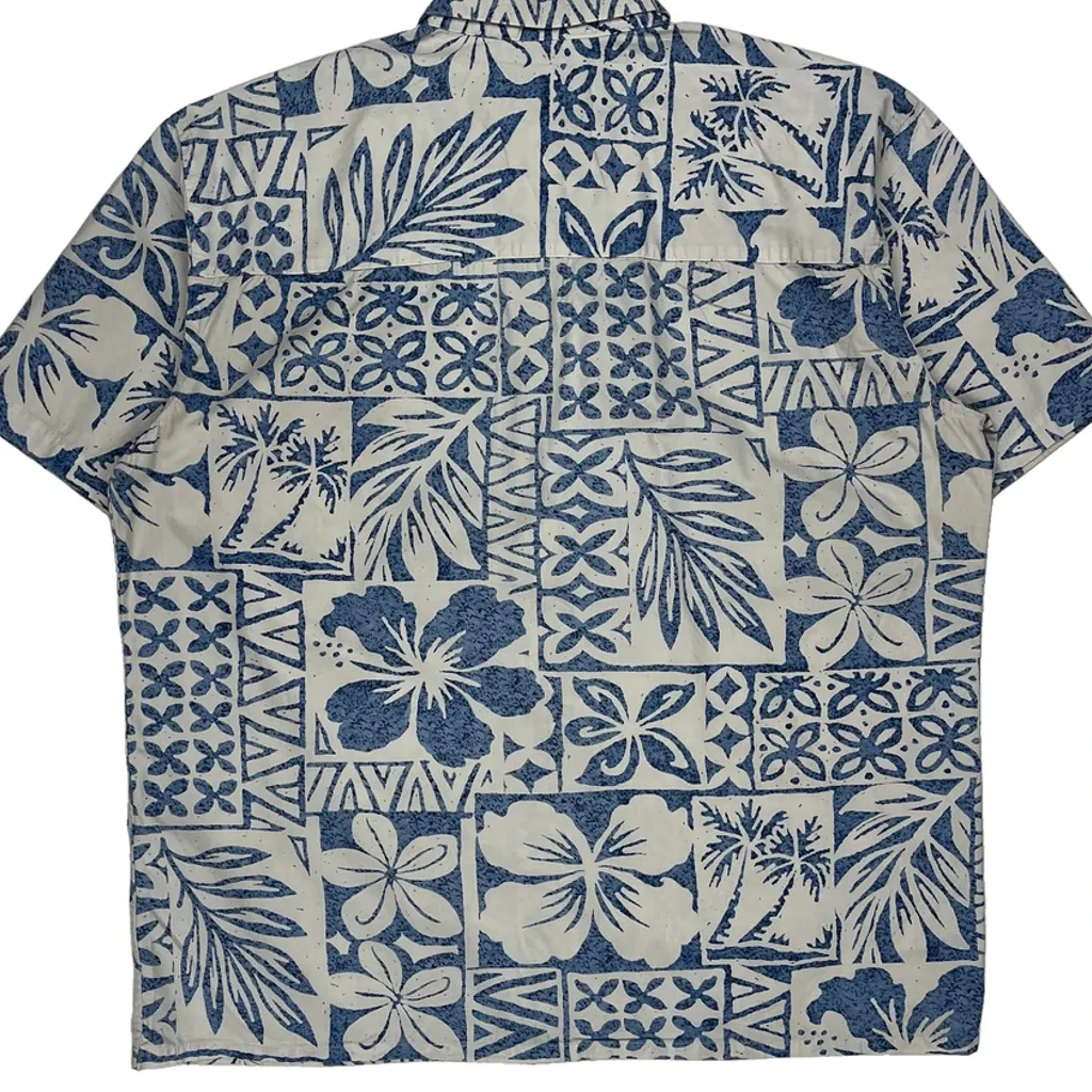 Island Shores Floral Hawaiian Shirt - Large Blue Cotton - Image 6