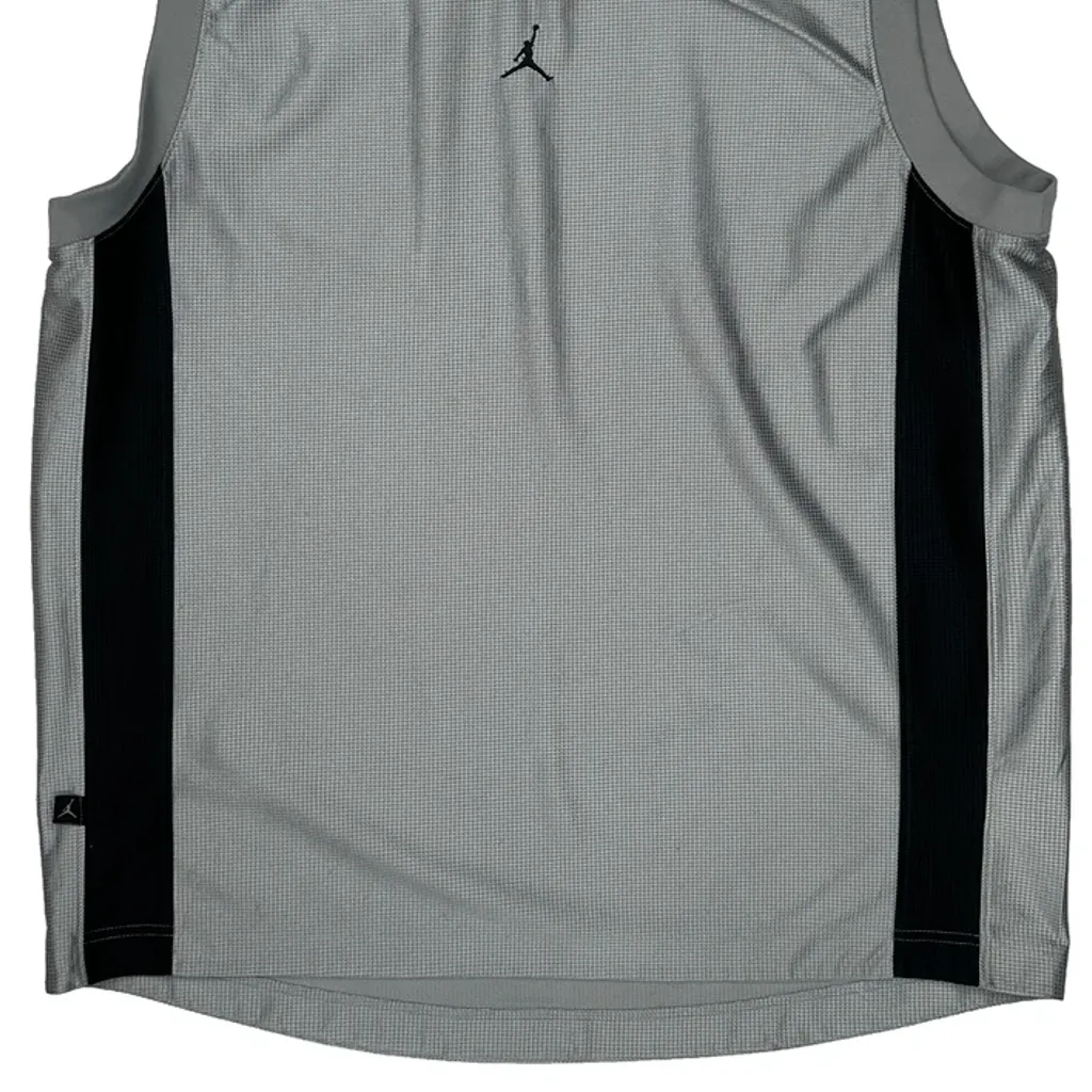 Jump Man Jordan Jersey - XL Grey Polyester - Image 4