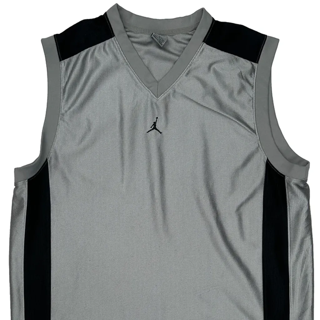 Jump Man Jordan Jersey - XL Grey Polyester - Image 5