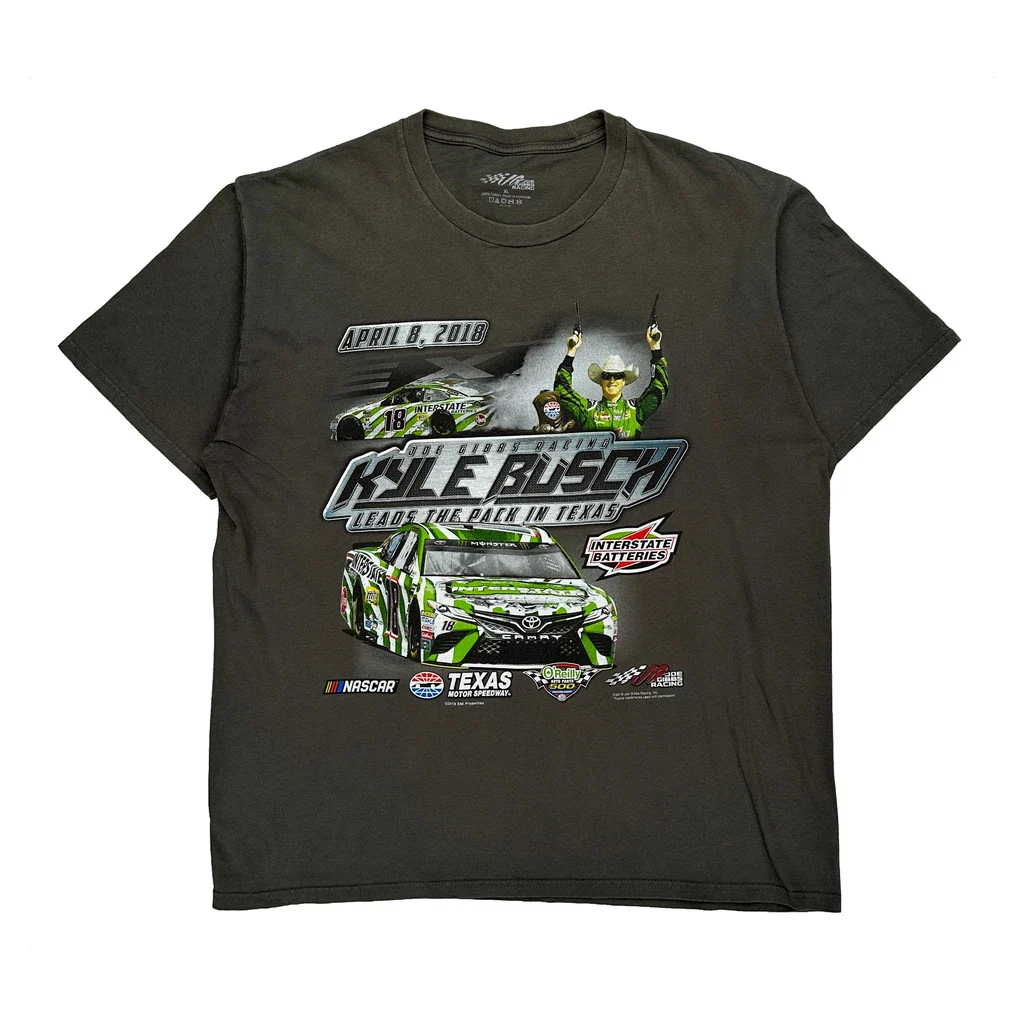 Kyle Busch Leads The Pack In Texas Joe Gibbs Graphic T-Shirt - XL Grey Cotton