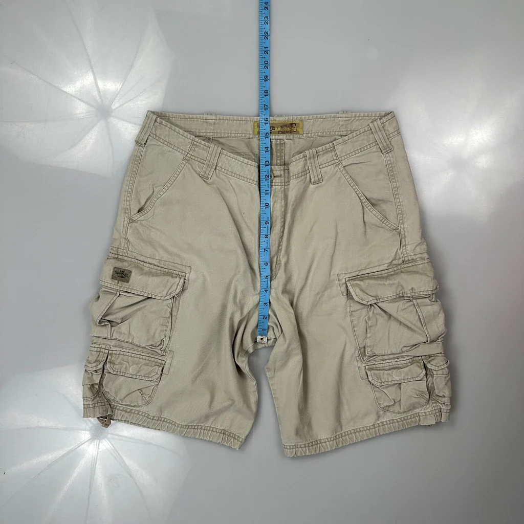 Lee Cargo Shorts - 40W 11L Beige Cotton - Image 4