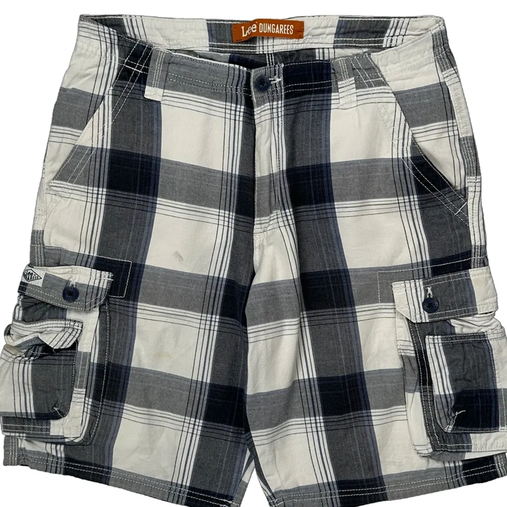 Lee Checked Cargo Shorts - 32W 11L Black & White Cotton - Image 10