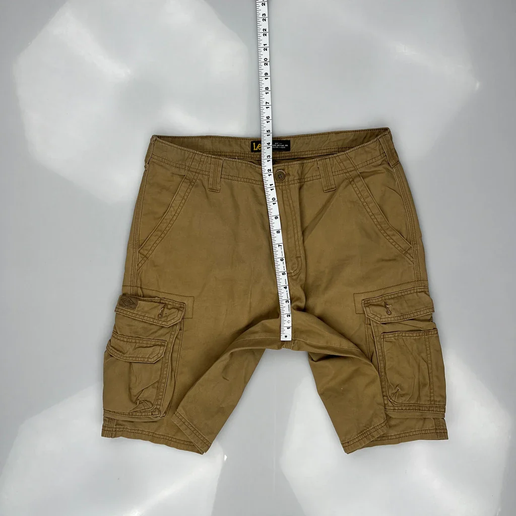 Lee Cargo Shorts - 34W 11L Khaki Cotton - Image 4