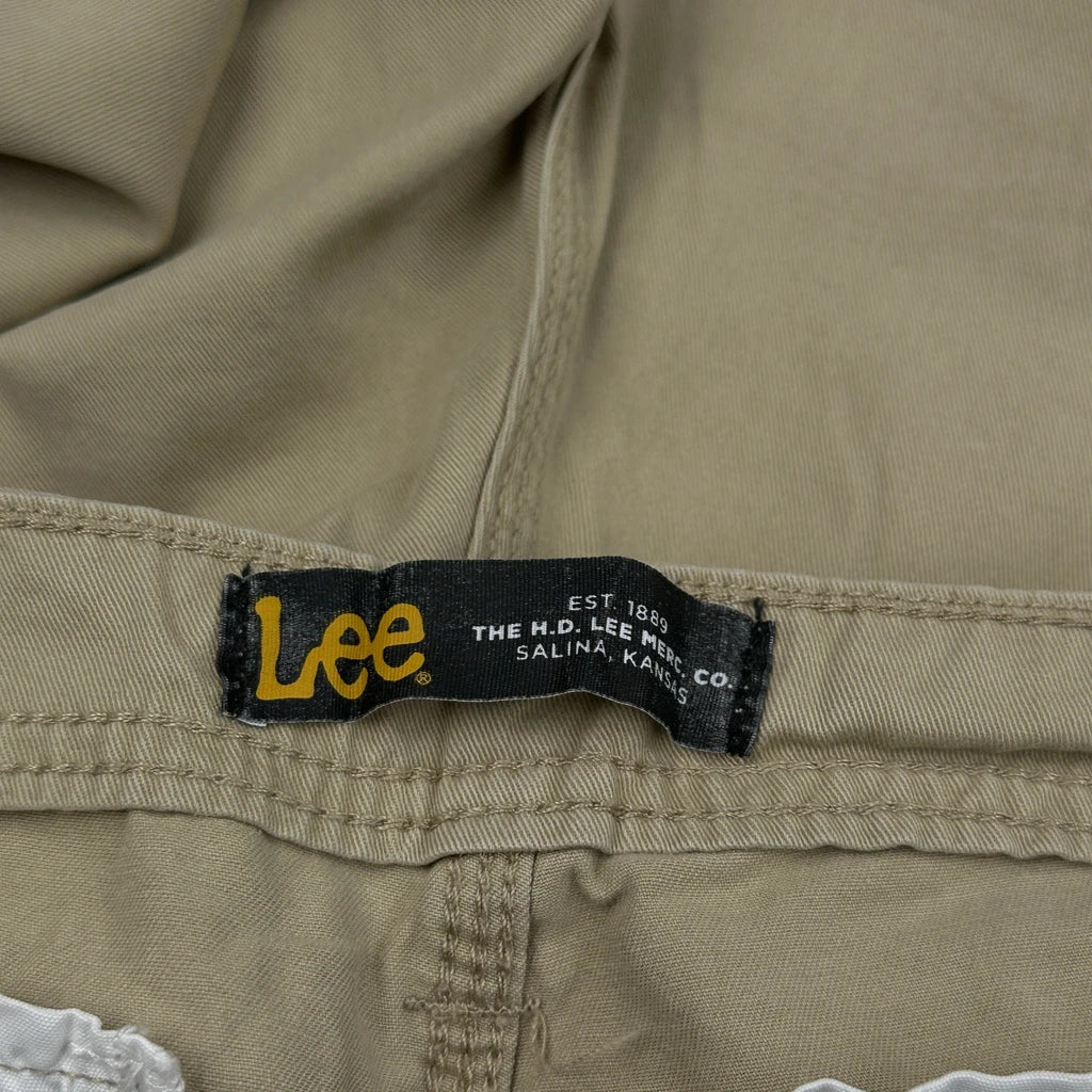 Lee Cargo Shorts - 34W 11L Khaki Cotton - Image 6