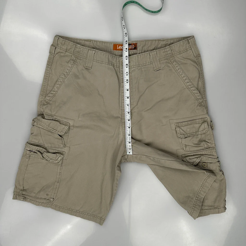 Lee Cargo Shorts - 38W 10L Khaki Cotton - Image 4