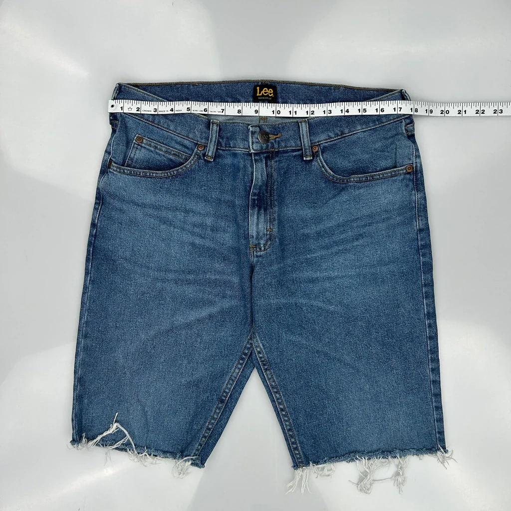 Lee Cut Off Denim Shorts - 34W 10L Blue Denim - Image 3