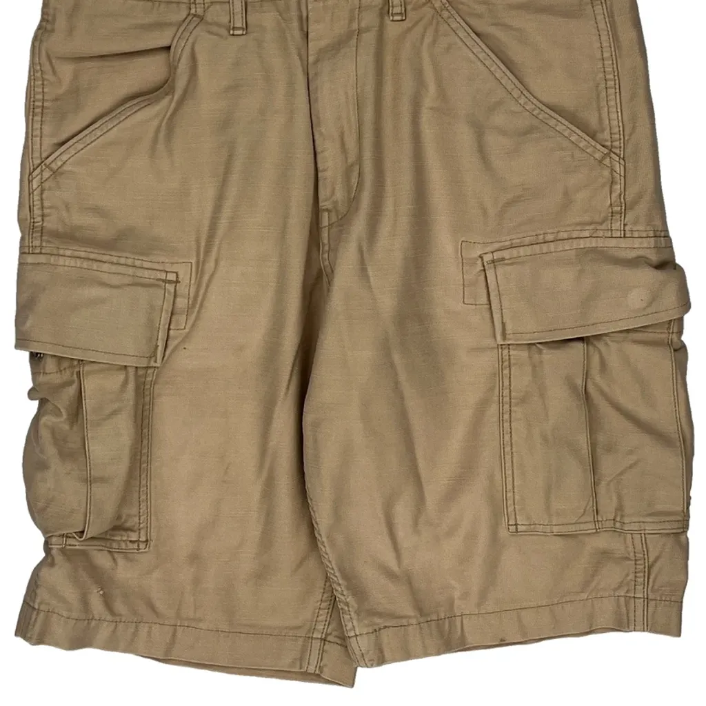 Levis Cargo Shorts - 32W 10L Beige Cotton - Image 9