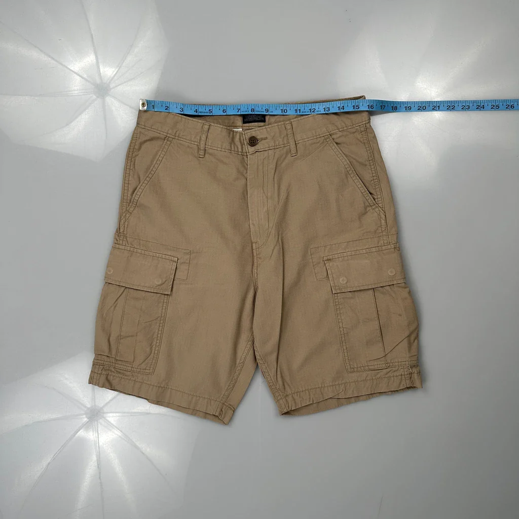 Levis Cargo Shorts - 32W 9L Beige Cotton - Image 3