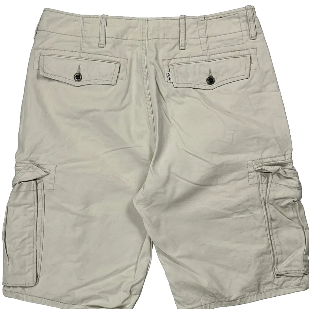 Levis Cargo Shorts - 32W 11L Beige Cotton - Image 7