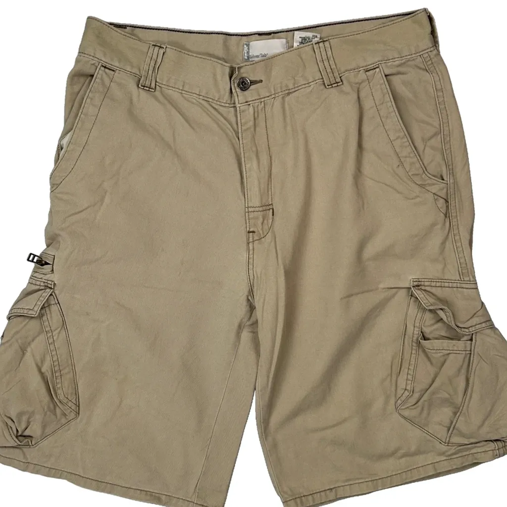 Levis Cargo Shorts - 34W 10L Beige Cotton - Image 10