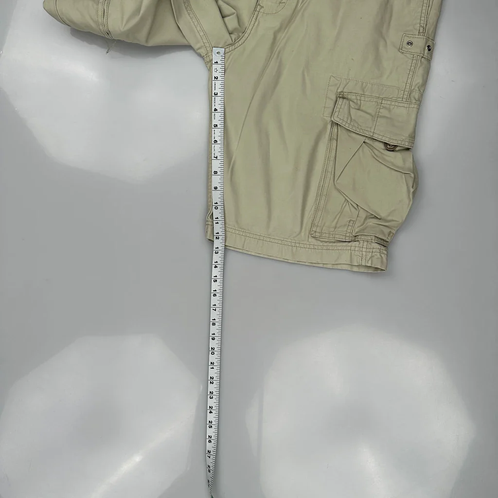 Levis Cargo Shorts - 34W 12L Beige Cotton - Image 5