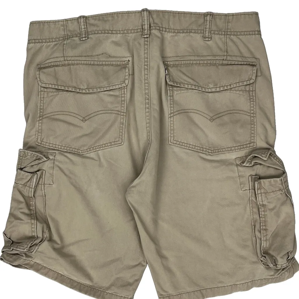 Levis Cargo Shorts - 36W 10L Beige Cotton - Image 6