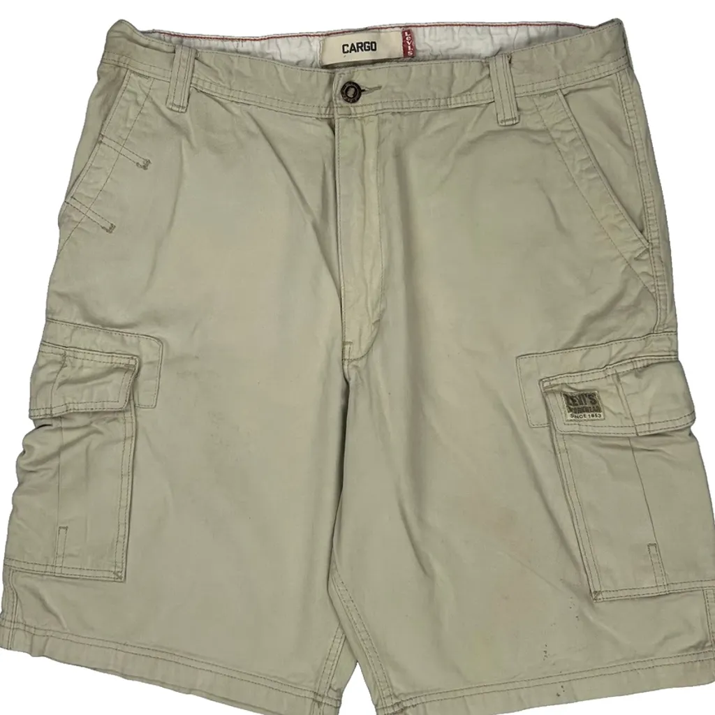 Levis Cargo Shorts - 36W 11L Beige Cotton - Image 9