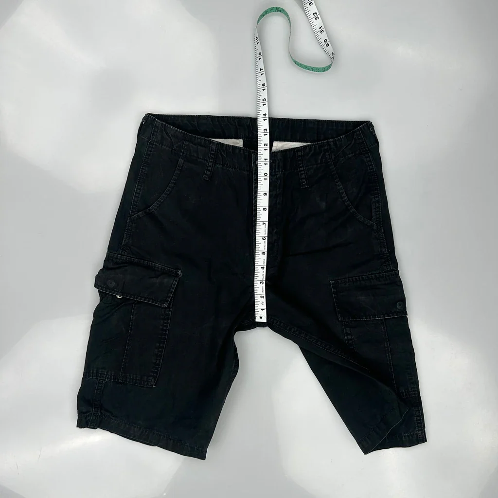 Levis Cargo Shorts - 31W 11L Black Cotton - Image 4