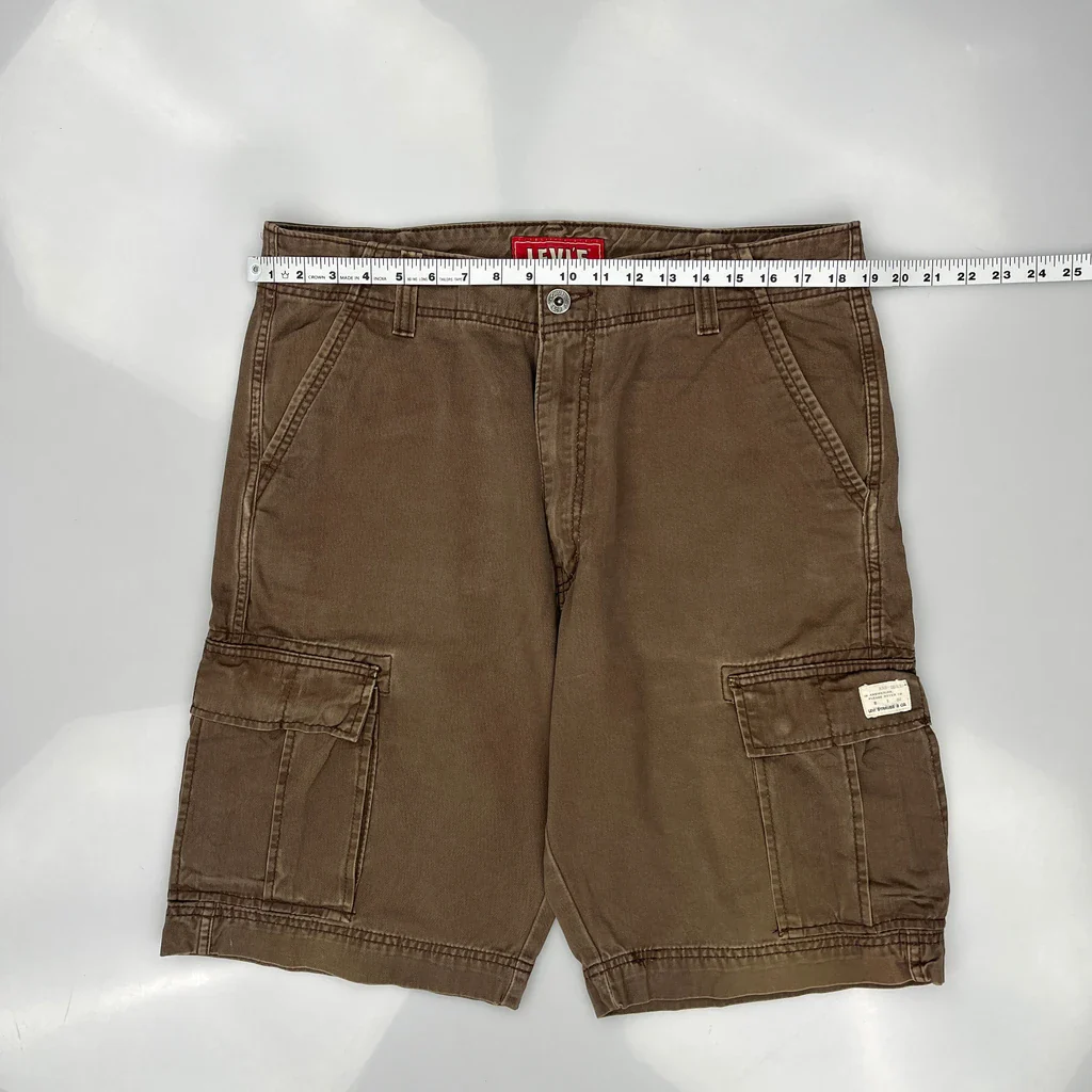Levis Cargo Shorts - 36W 11L Brown Cotton - Image 3