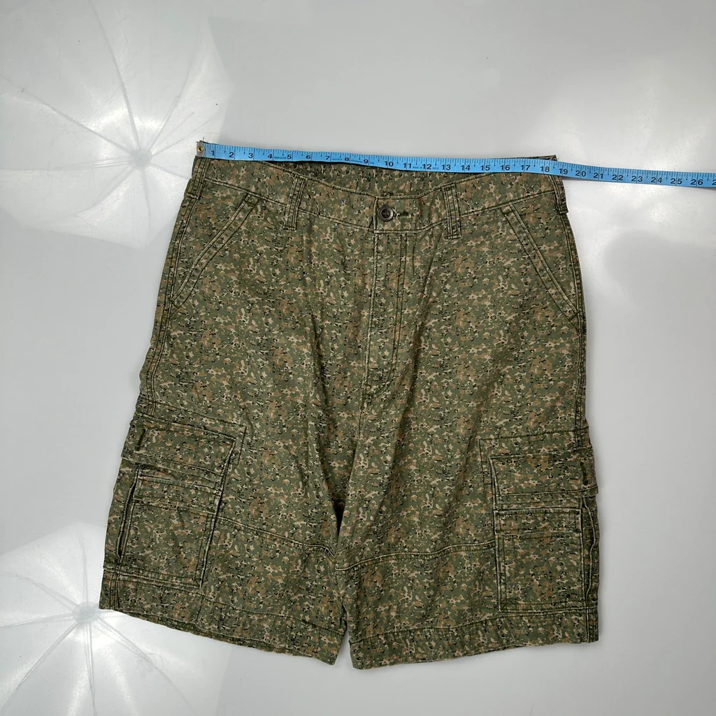 Levis Camo Cargo Shorts - 38W 11L Camo Cotton - Image 3