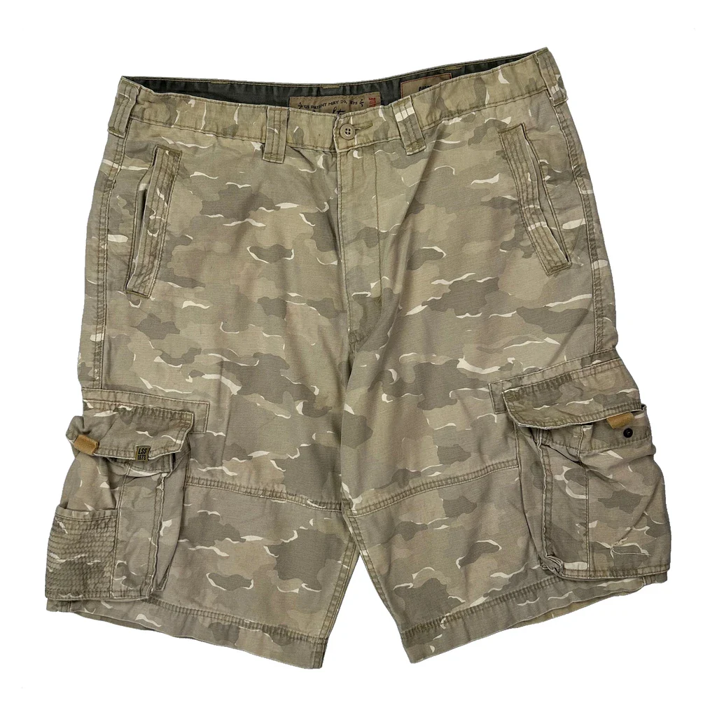 Levis Camo Cargo Shorts - 38W 13L Green Cotton - Image 2