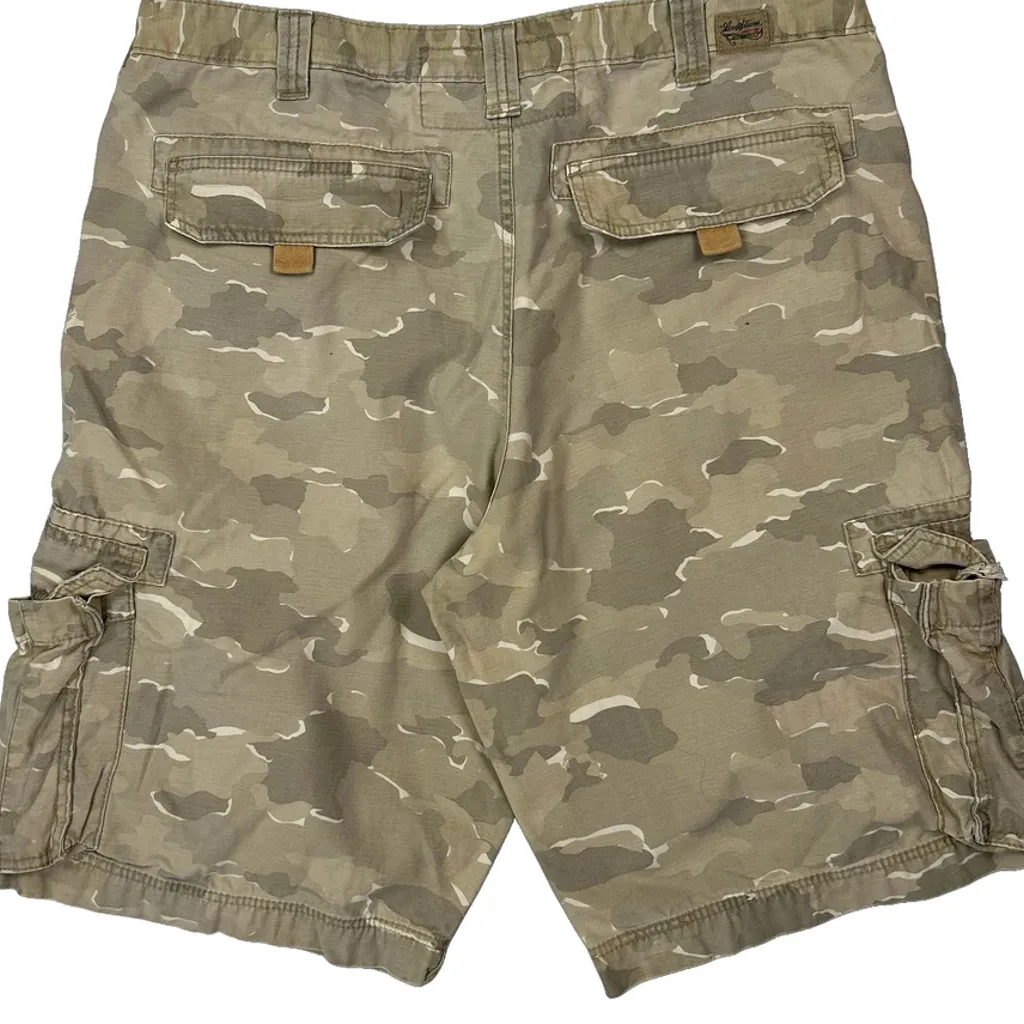 Levis Camo Cargo Shorts - 38W 13L Green Cotton - Image 7