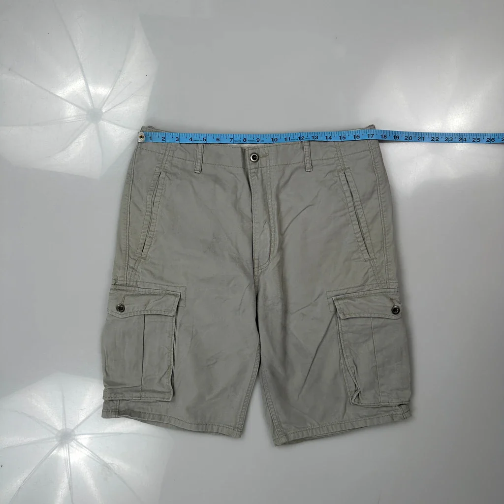 Levis Cargo Shorts - 34W 11L Grey Cotton - Image 3