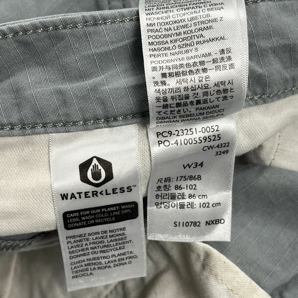 Levis Cargo Shorts - 34W 11L Grey Cotton - Image 6