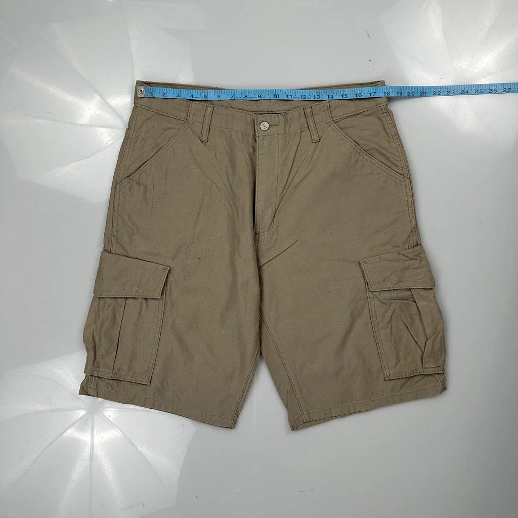 Levis Cargo Shorts - 36W 11L Khaki Cotton - Image 3