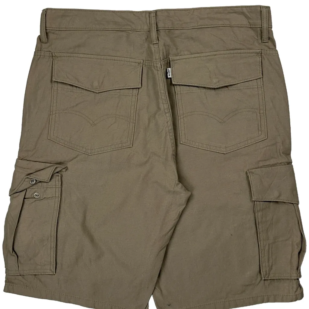Levis Cargo Shorts - 36W 11L Khaki Cotton - Image 7
