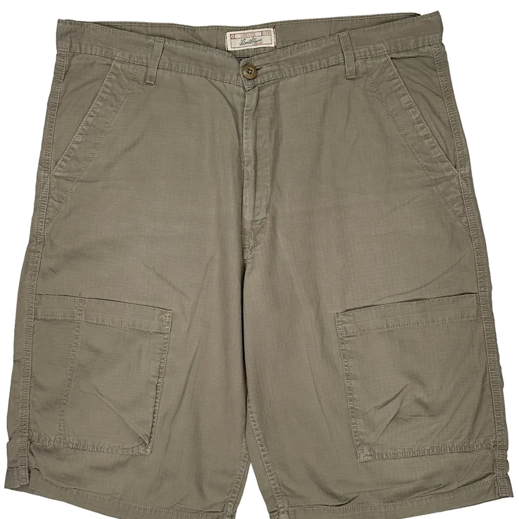 Levis Cargo Shorts - 40W 13L Khaki Cotton - Image 9