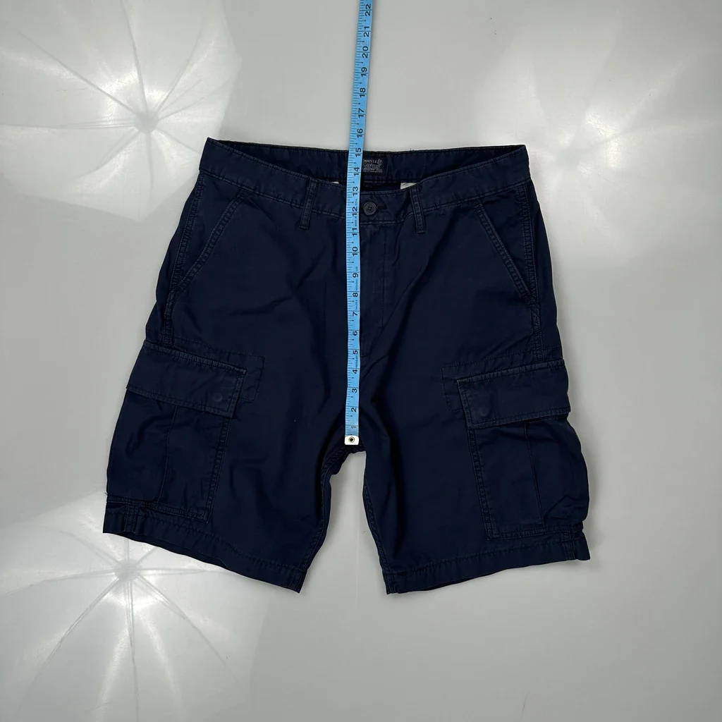Levis Cargo Shorts - 32W 10L Navy Cotton - Image 4