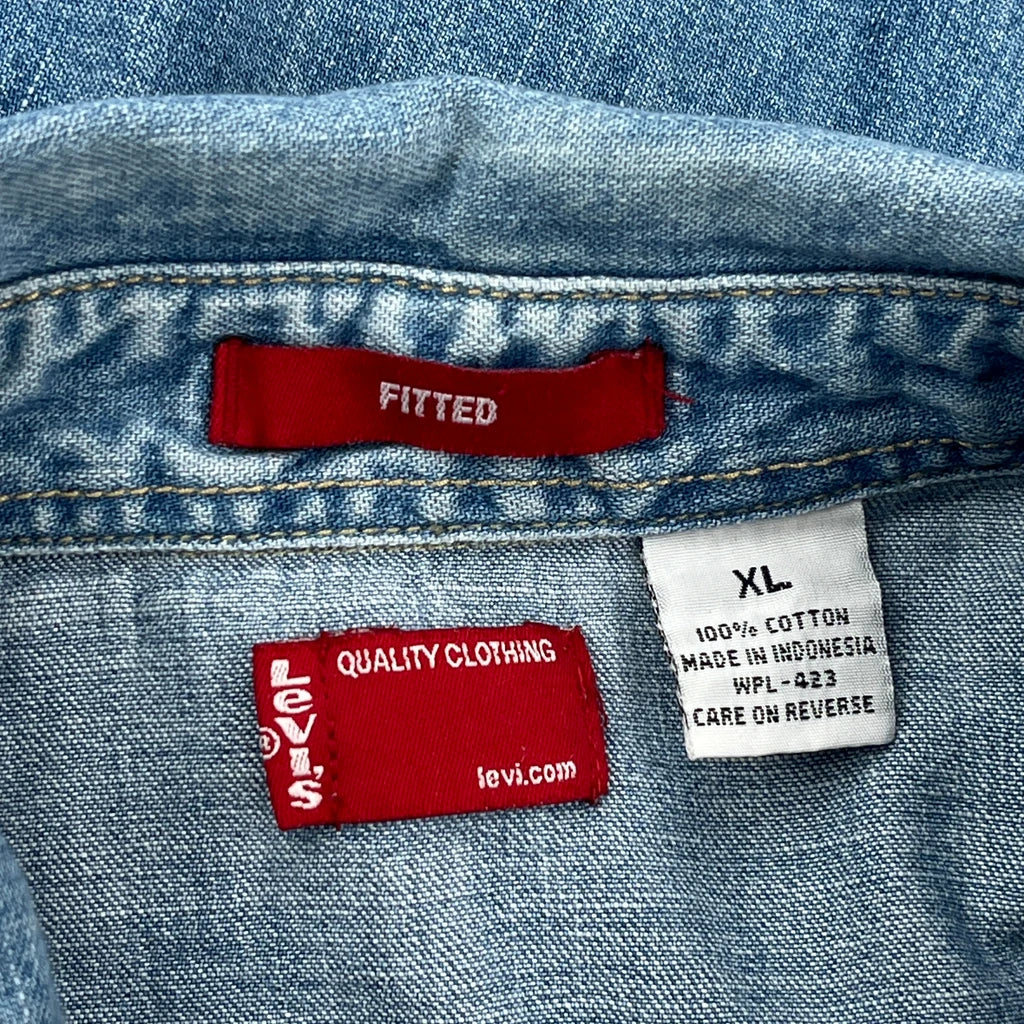 Levis Fitted Denim Shirt - XL Blue Cotton - Image 3