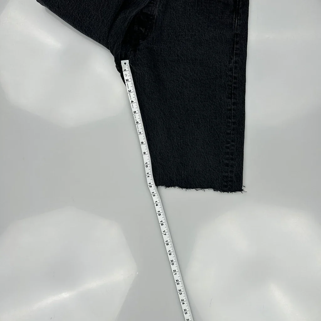 Levis Cut Off Denim Shorts - 34W 11L Black Denim - Image 5