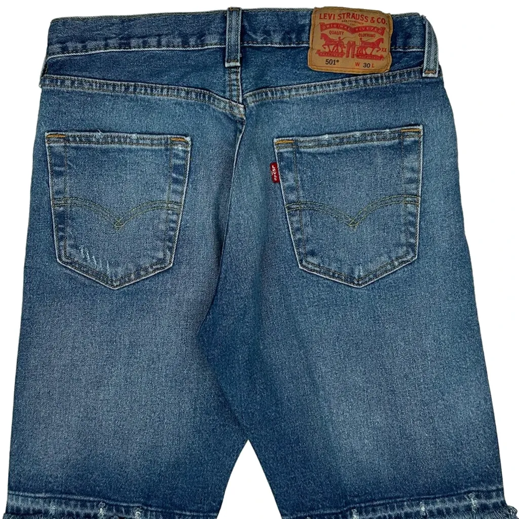 Levis Cut Off Denim Shorts - 29W 11L Blue Denim - Image 8
