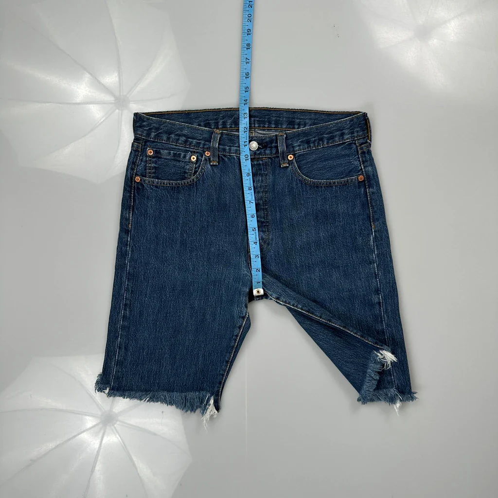 Levis Cut Off Denim Shorts - 32W 10L Blue Denim - Image 4