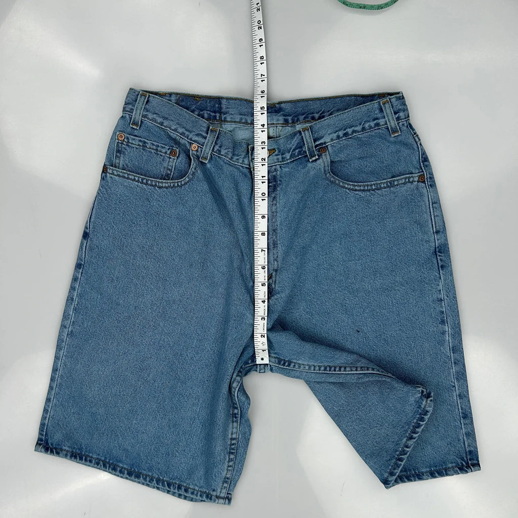 Levis 550 Baggy Denim Shorts - 33W 11L Blue Denim - Image 4