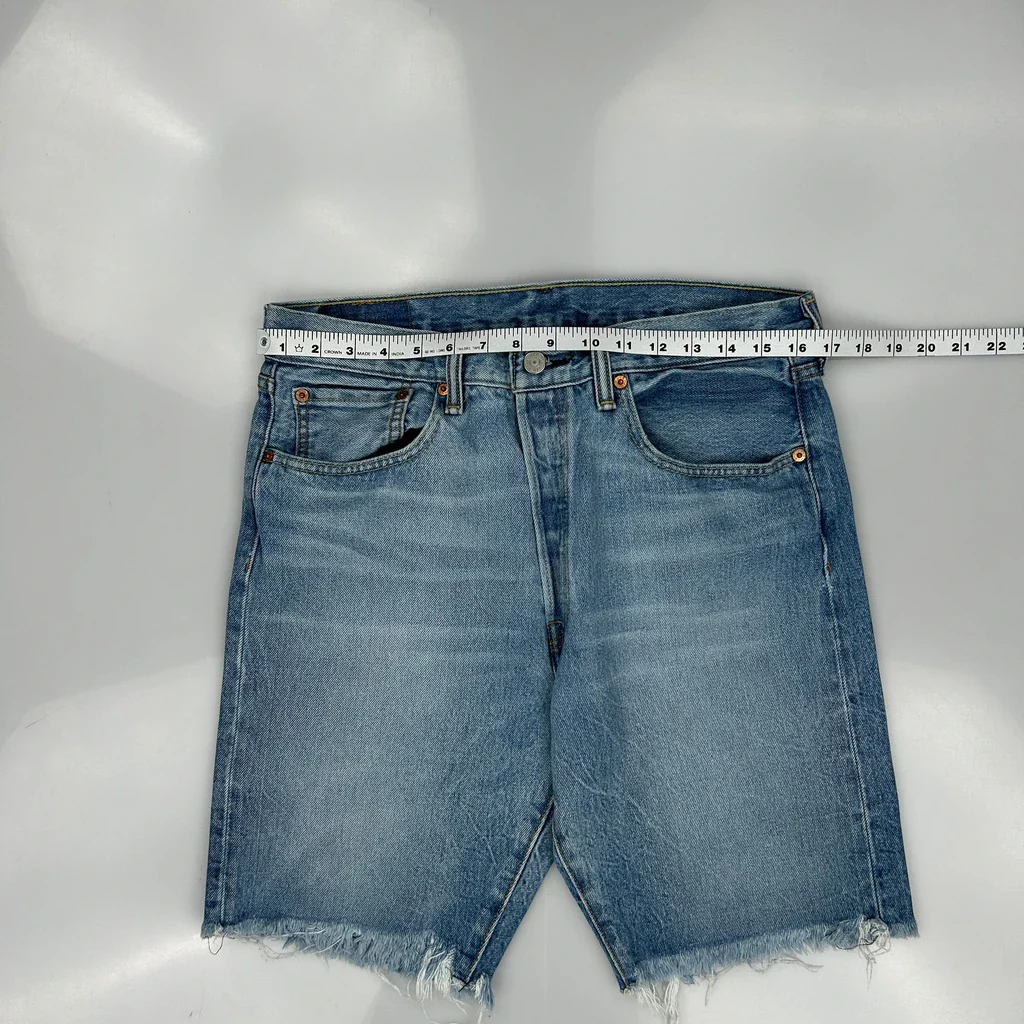 Levis Cut Off Denim Shorts - 33W 10L Blue Denim - Image 3