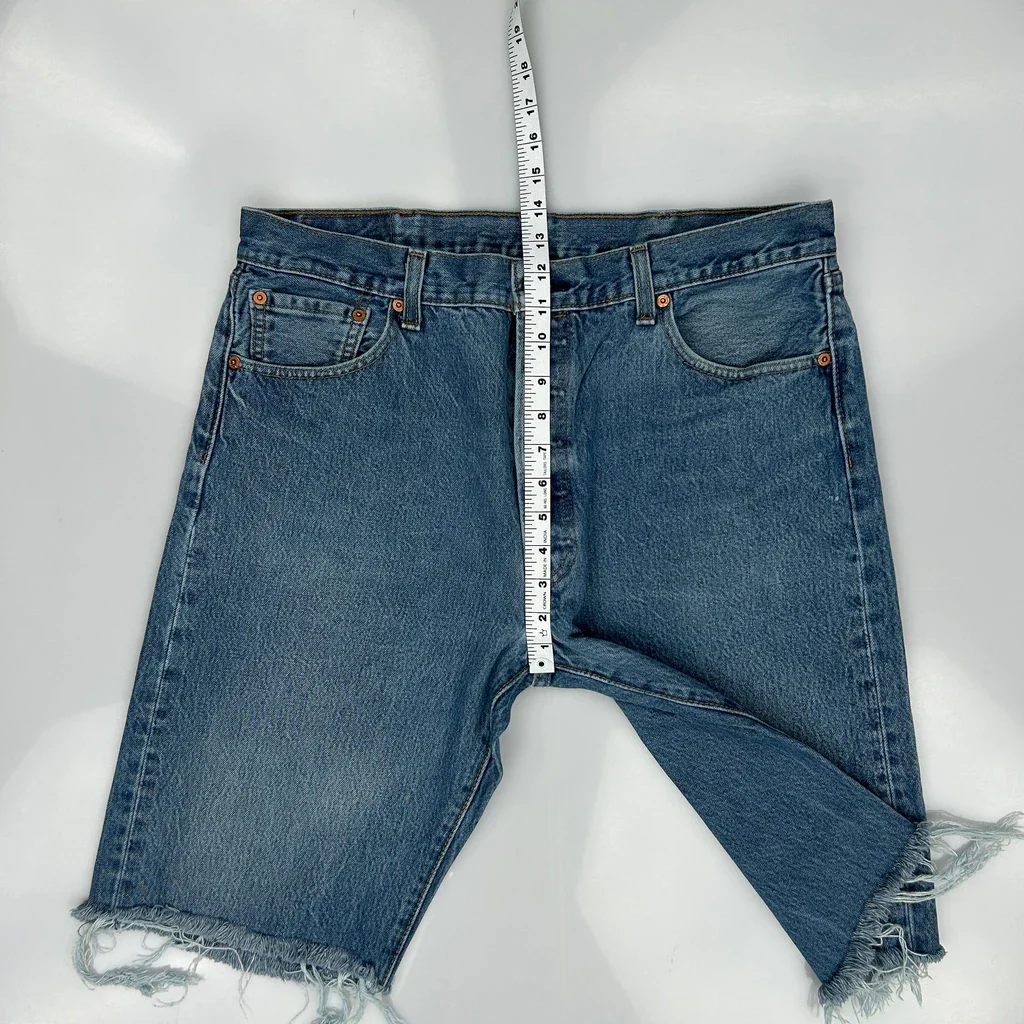 Levis Cut Off Denim Shorts - 34W 10L Blue Denim - Image 4
